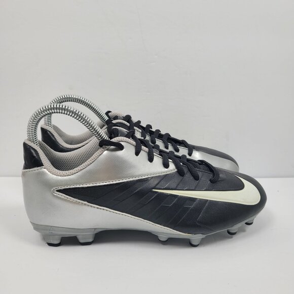 Nike Vapor Strike Youth Black Silver Cleats 511341-010 US Size 4.5Y
